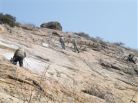 大型摩崖石刻山体浮雕刻字崖壁石雕