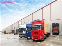 平泉县货车拉货大货车