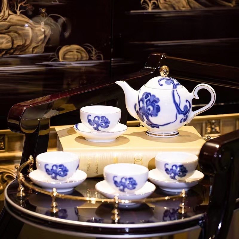 欧式茶具套装高白瓷英式10头手绘青花陶瓷咖啡具礼品瓷