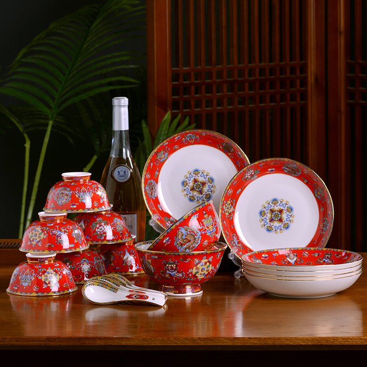 礼品陶瓷餐具4人位碗盘勺套装 珐琅彩仿古八宝红餐具送礼