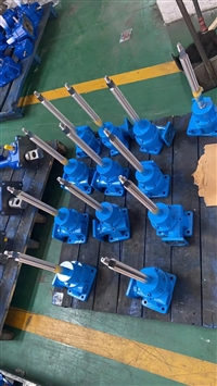 SWL10丝杆升降机SWL15涡轮丝杆升降机SWL15升降机