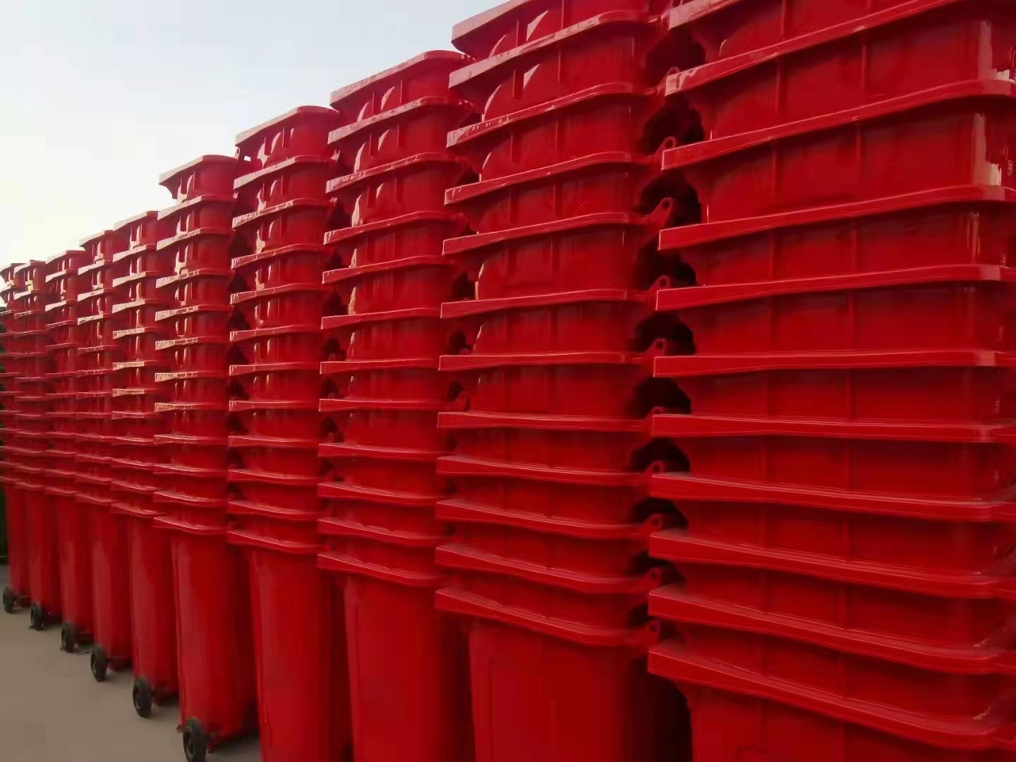 北京环卫垃圾桶240L塑料垃圾桶  分类脚踏式垃圾桶