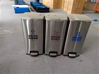 北京钢木垃圾桶公园景区配备献县垃圾箱厂家