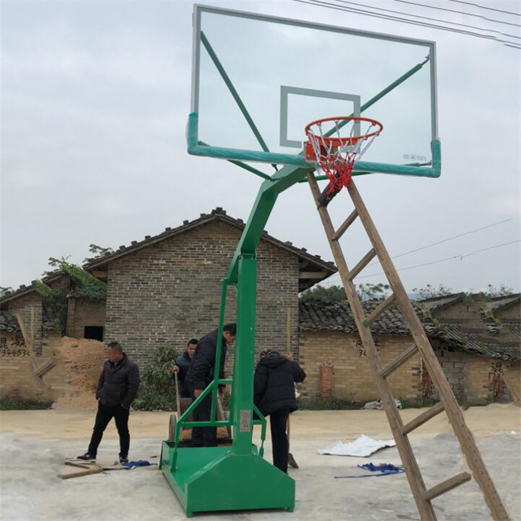 白城学校用篮球架,锥形埋地式,配套运动地面