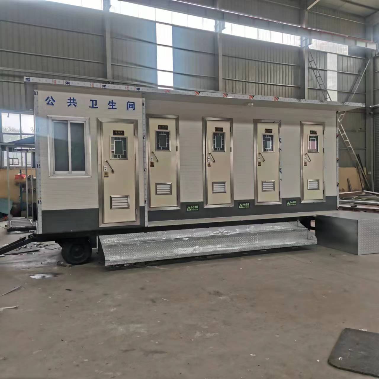 北京户外移动卫生间厂家供应环保卫生间