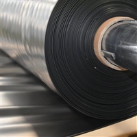 养猪专用防渗膜0.5毫米使用KS胶连接施工