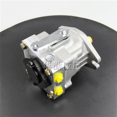 小压路机柱塞行走变量泵华勤液压