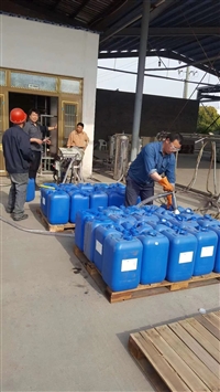 化工溶剂自动加注机自动分装25公斤桶设备