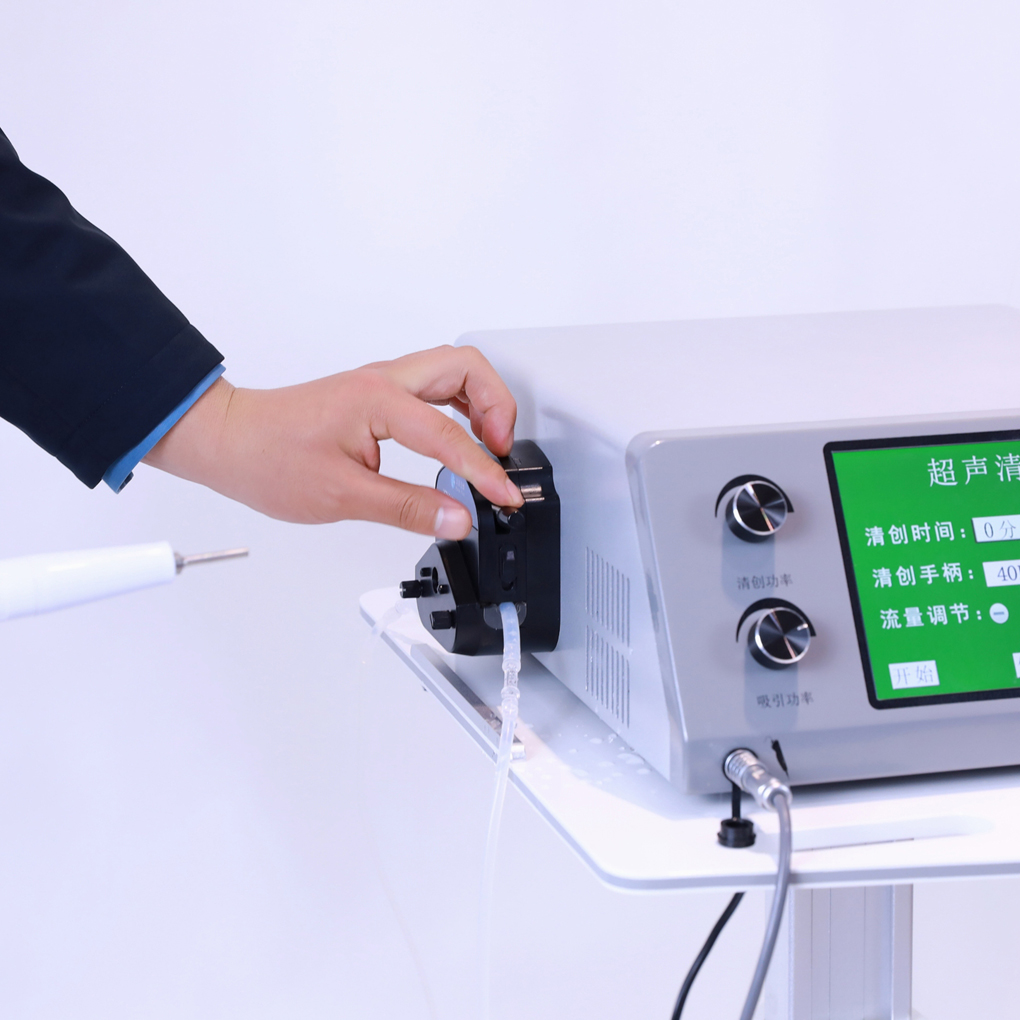 多功能超聲清創機10