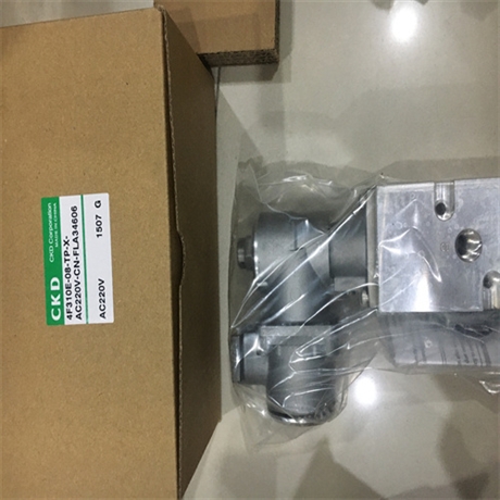 CKD喜开理电磁阀质保一年4F310-08-DC24V