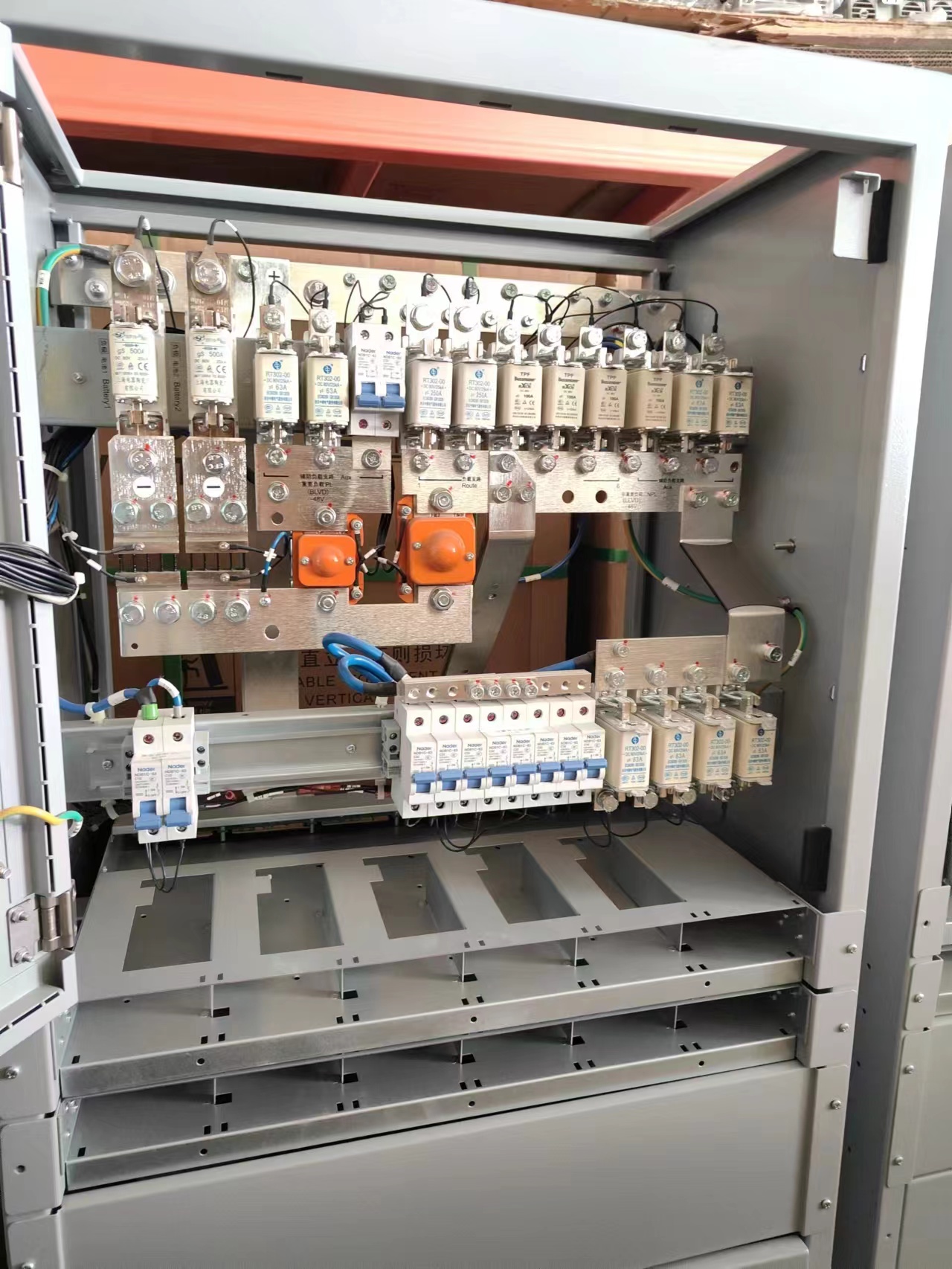 άпصԴNetSure 731 CC2-X2/X8ʽصԴ48V600A300A