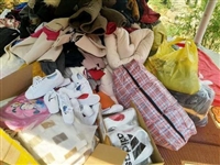 上海回收老衣服 废旧书籍 旧磁带 旧衣服收购 