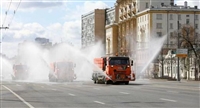北京洒水车租赁 多功能道路喷洒车出租 马路洒水降尘 环卫抑尘