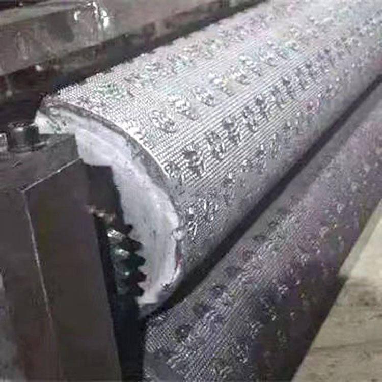 花輥：紡織工業中的精密工具