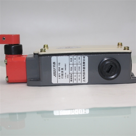 JOSEF约瑟 行程开关LXP1-404-1DA AC230V 60HZ