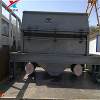 给料能力大铅锌矿给矿机 矿用封闭式电机振动给料机