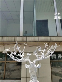 订做镂空鹿雕塑主题价格-生产现代景观-学校镂空鹿雕塑