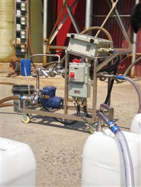  化工液体自动灌装机25公斤桶计量设备 