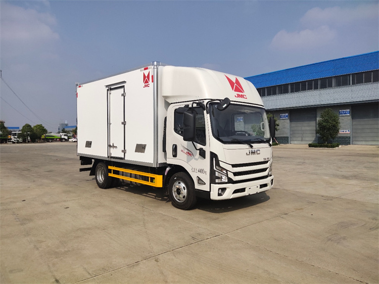 福田欧马可 4.2米国六 鲜奶冷藏车 鲜货运输车 结构简单操作方便