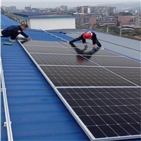 工商业光伏发电 隔热防潮 屋顶太阳能发电站 光伏系统方案设计