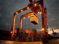 广东珠海集装箱龙门吊厂家 集装箱龙门吊小知识