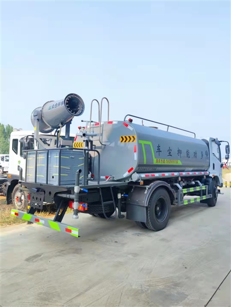 不上户5吨洒水车报价