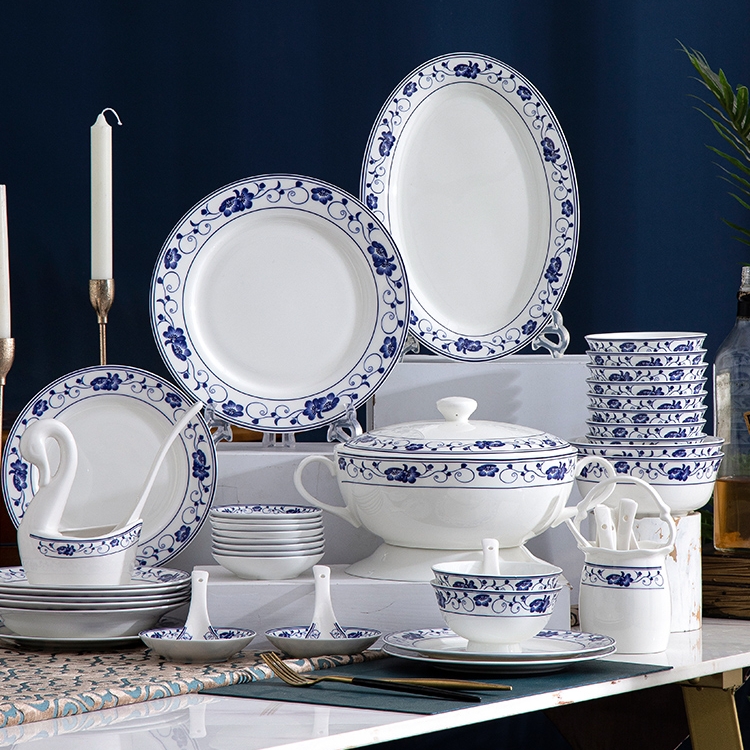 青花瓷餐具家用套组 中式骨瓷青花58头琉璃花语碗盘釉中彩可定制