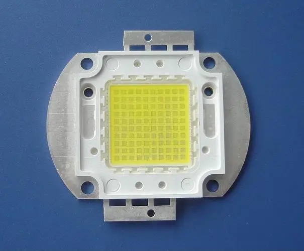 led大功率强光灯珠 纯金线铜支架晶元芯片封装 亮度高