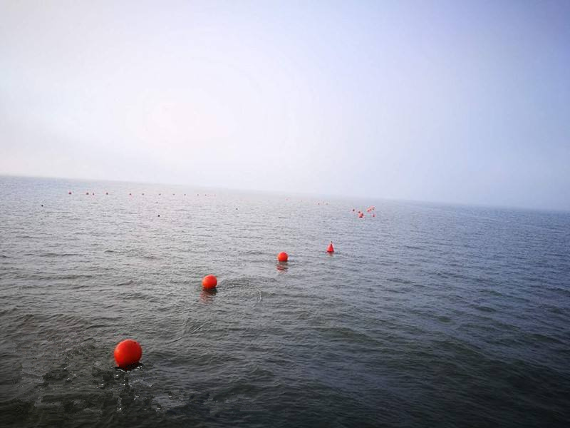 塑料浮球穿心浮球浮漂航道警示线海上拖网双耳浮标