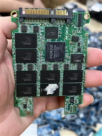 NW683固态硬盘MT29F512G08AUEBBH8-12:B