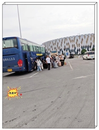 江都到广南的客车安全抵达/客车