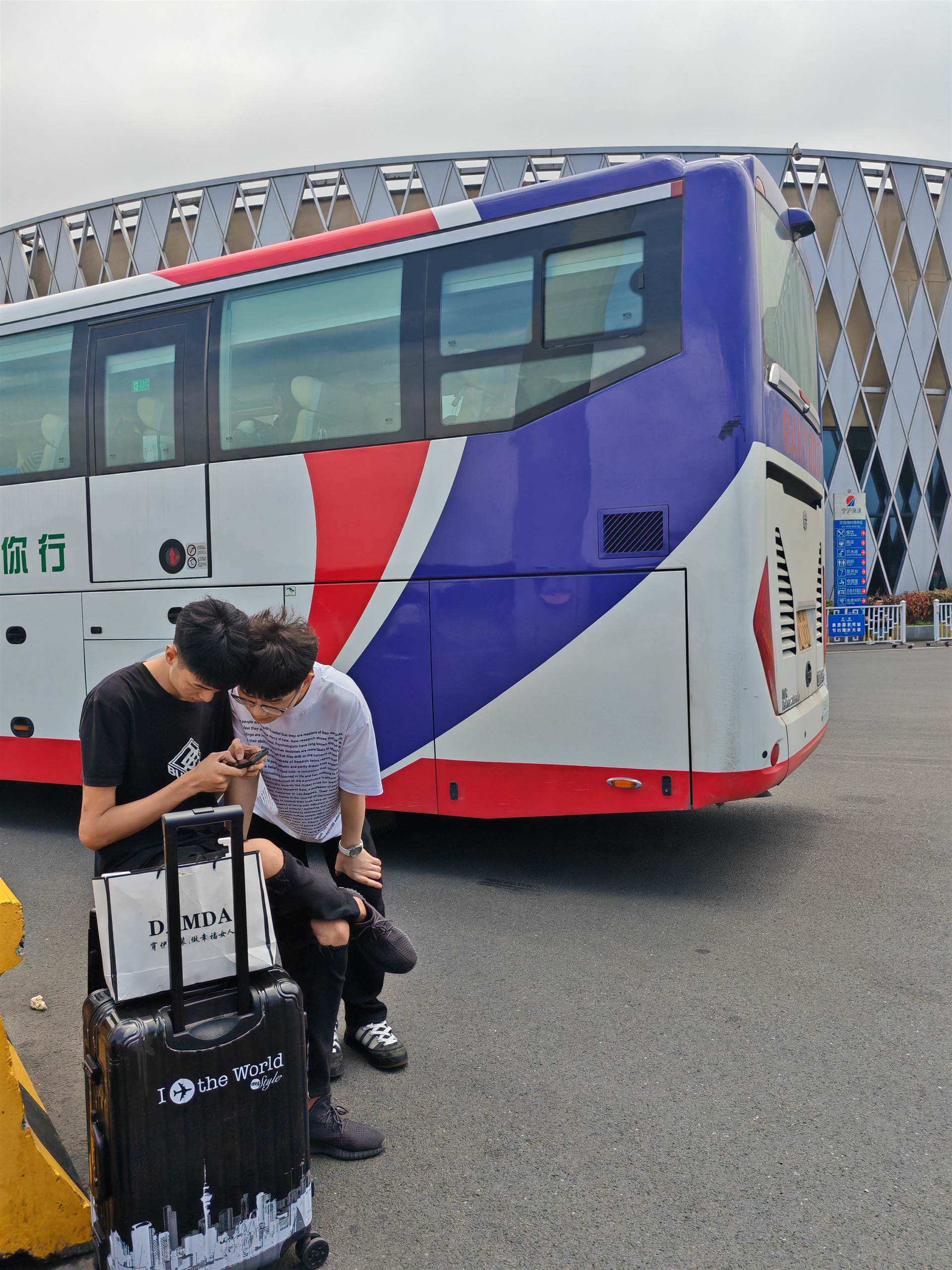 推荐:丹阳到仪陇长途直达客车乘车咨询