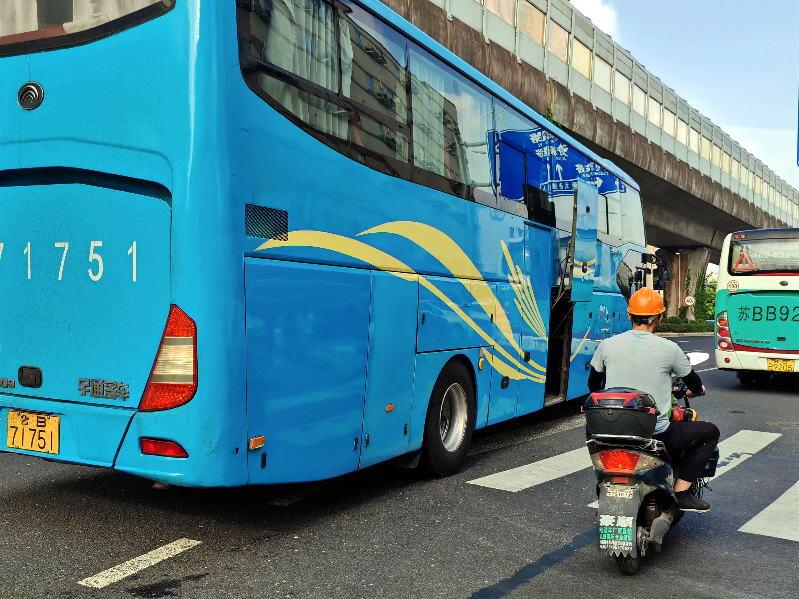 推荐:龙港到南途大巴车谨慎驾驶/客车