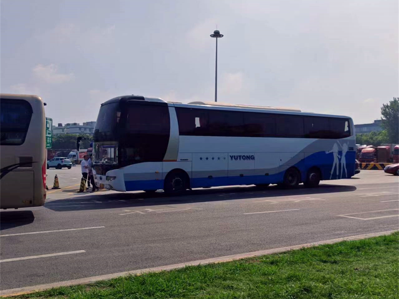 今日推荐:台州到镇雄长途大巴车发车时间/客车