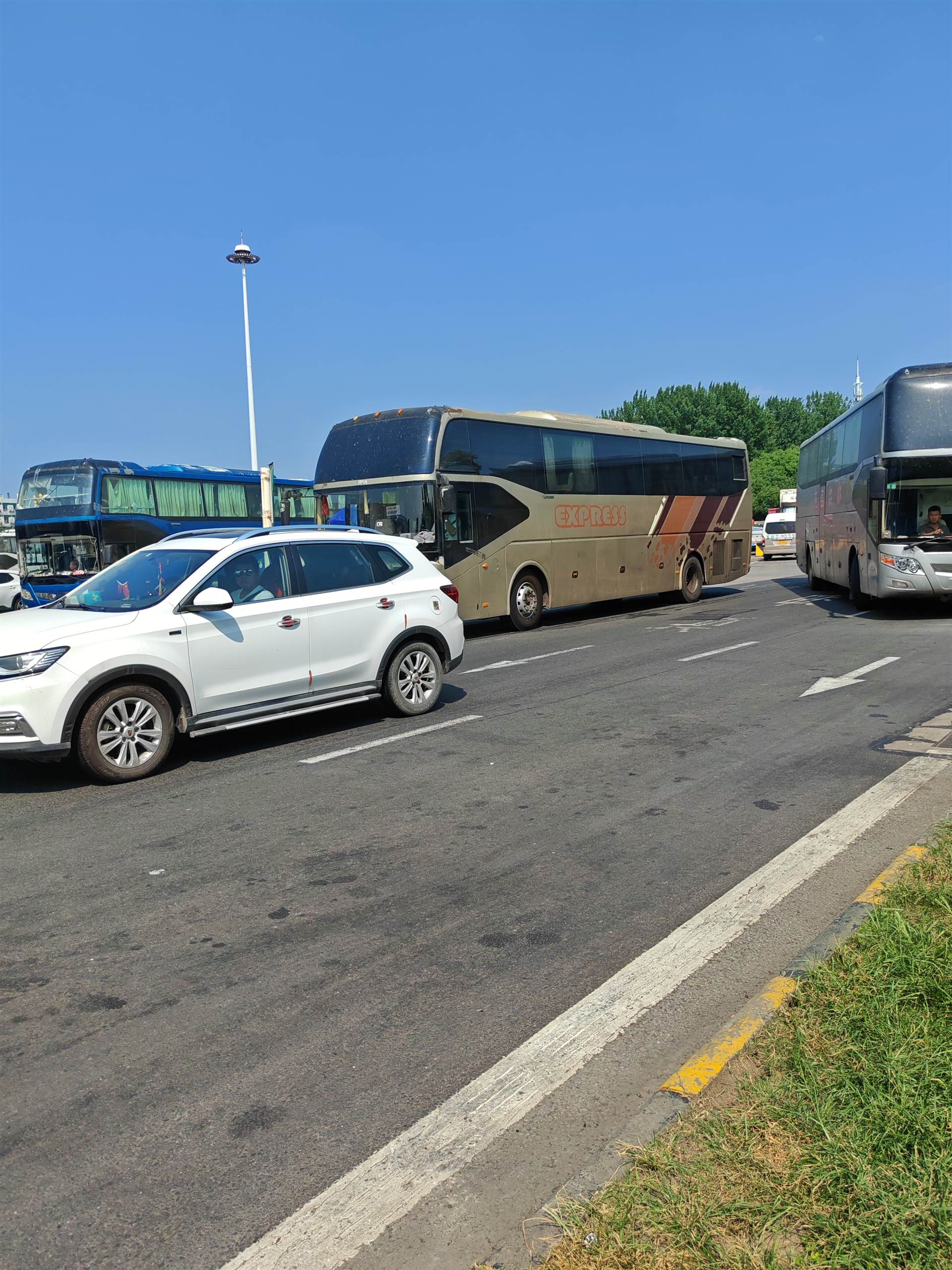 推荐:龙里到盱眙长途直达客车途经路线/客车