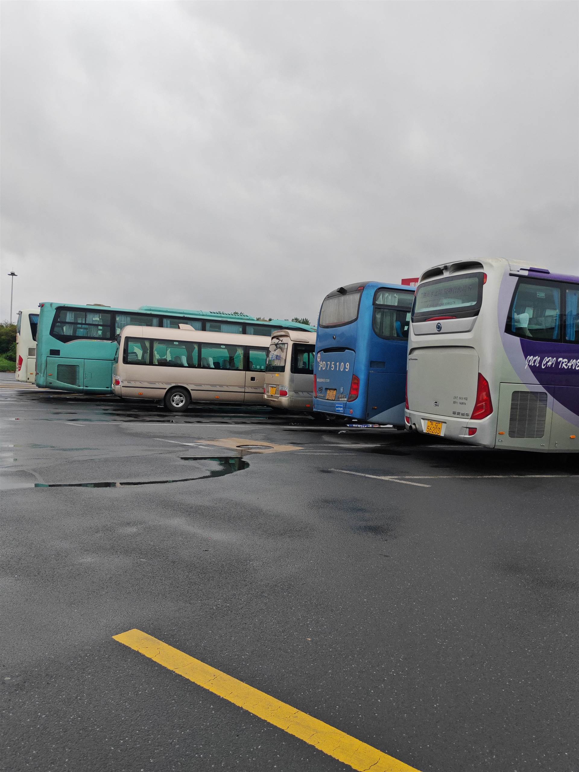 普定到天台仙居温岭临海长途客车按时发车/客车