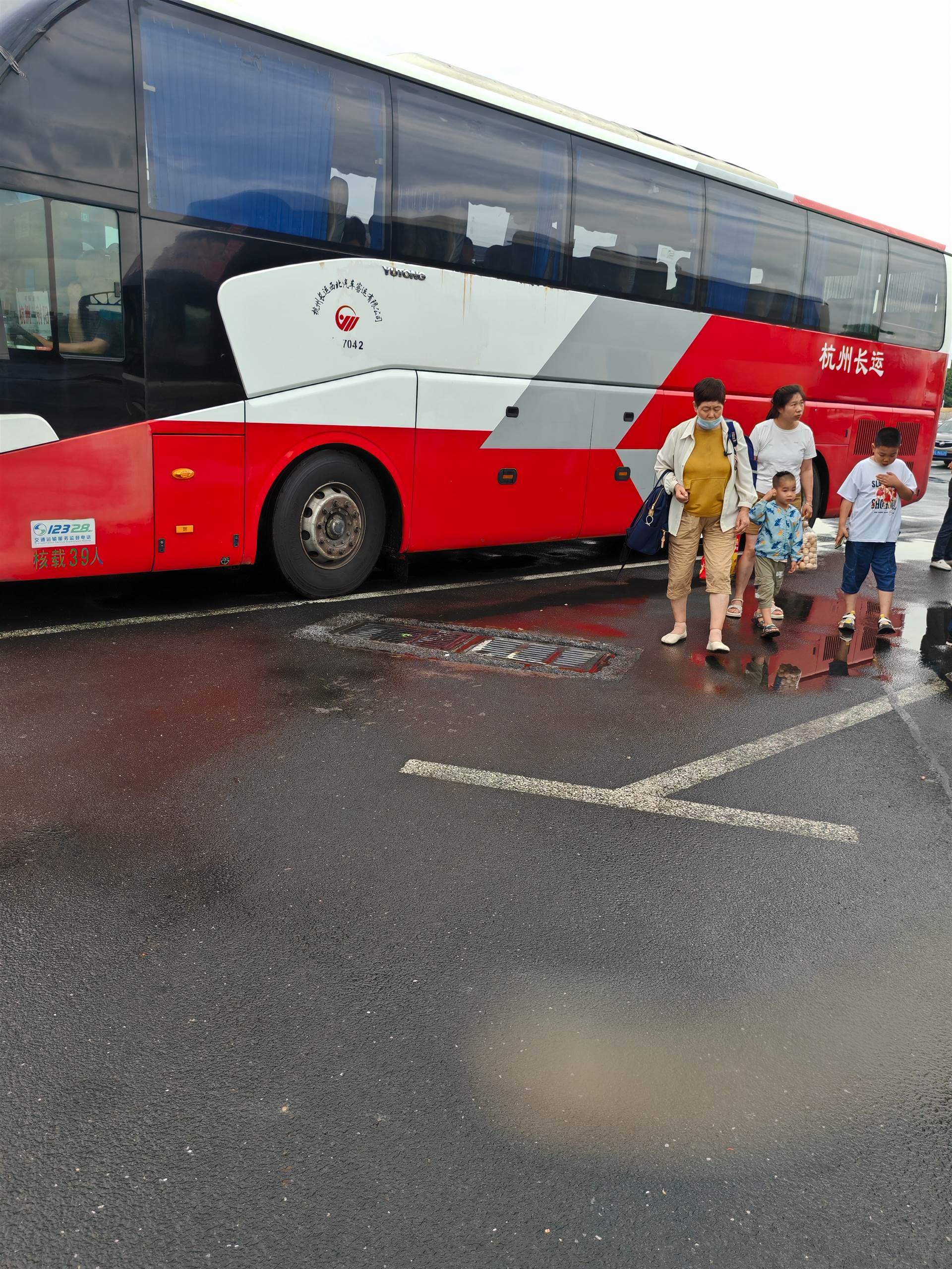 今日线路:凯里到海安如皋南通长途汽车服务周到/客车