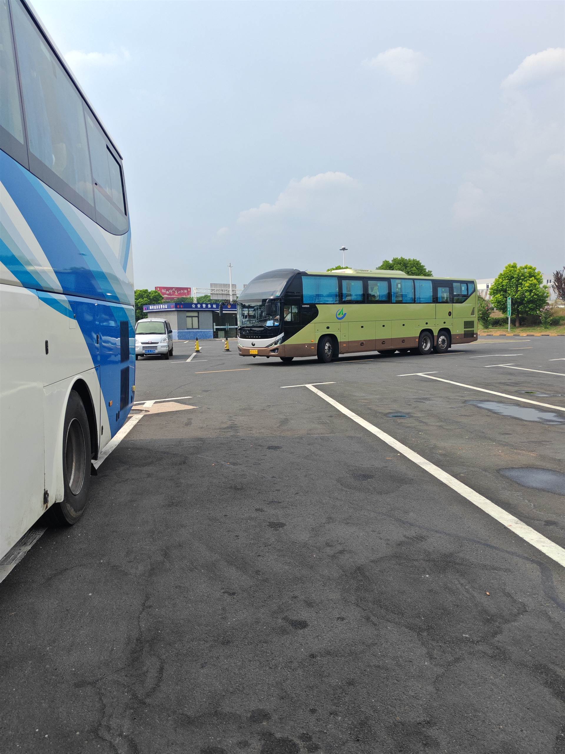 今日线路:六枝到昆山长途直达汽车行车路况提示/客车