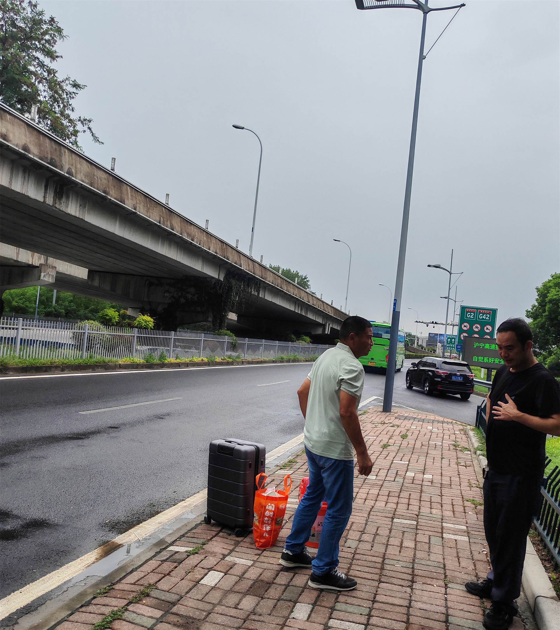 客车/无锡到建始的客车乘车地点在哪