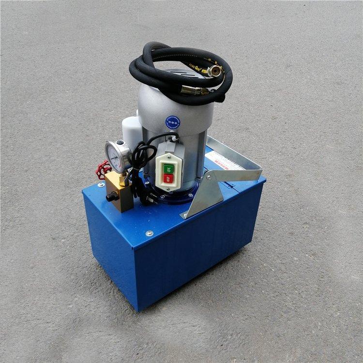 3DSY电动试压泵具有三根柱塞采用电机驱动体积小结构紧凑便于移动