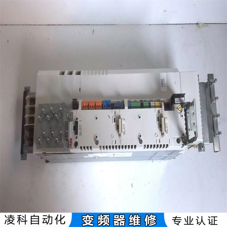 施耐德Schneider变频器报USF故障代码维修举荐