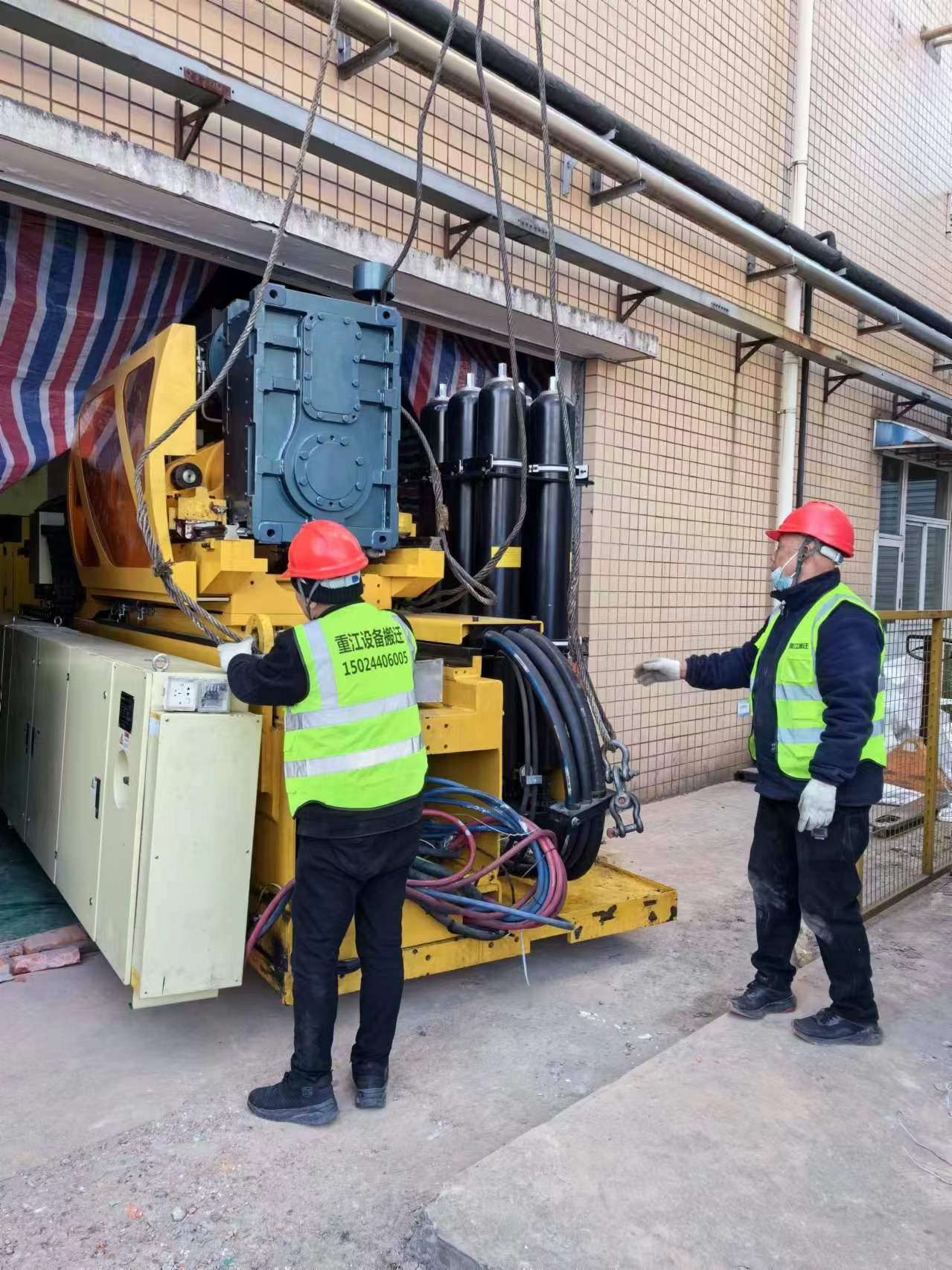 湖州吊设备公司   大型设备吊装 搬迁搬厂 重江服务规范 技术好