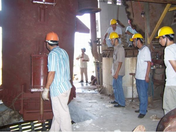 嘉兴设备搬迁公司   吊装大件机器 安全 放心 重江无忧服务