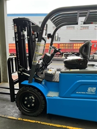 无锡比亚迪2吨锂电池叉车