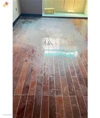  上海旧地板打磨翻新 上门服务专修木地板保养 木地板护理、