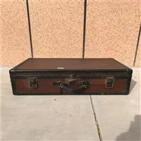 虹口老樟木箱回收 老皮箱回收 老红木算盘回收 免费估价