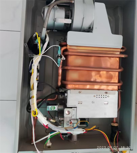 咸阳多乐壁挂炉维修电话24小时故障报修