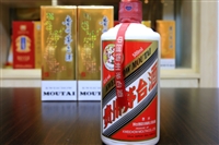 北京丰台区回收变现红酒啸鹰里鹏玛歌回收人员联系电话 