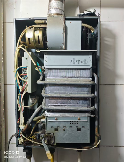 兰州博格尔壁挂炉维修电话丨全市各区24小时服务热线