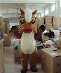 湖南长沙人偶服装玩偶服定做厂家,假日毛绒娃娃售后好